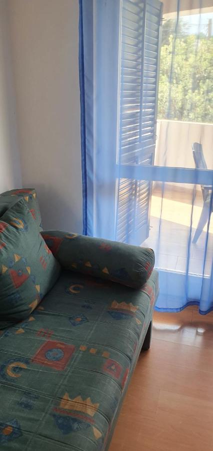 Apartmani Sonia Njivice Eksteriør bilde