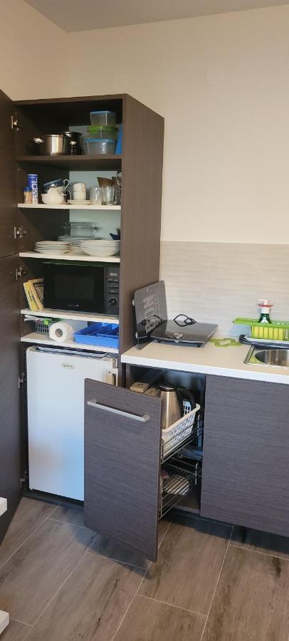 Apartmani Sonia Njivice Eksteriør bilde