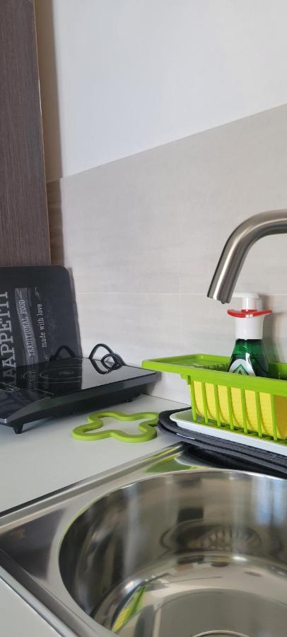 Apartmani Sonia Njivice Eksteriør bilde